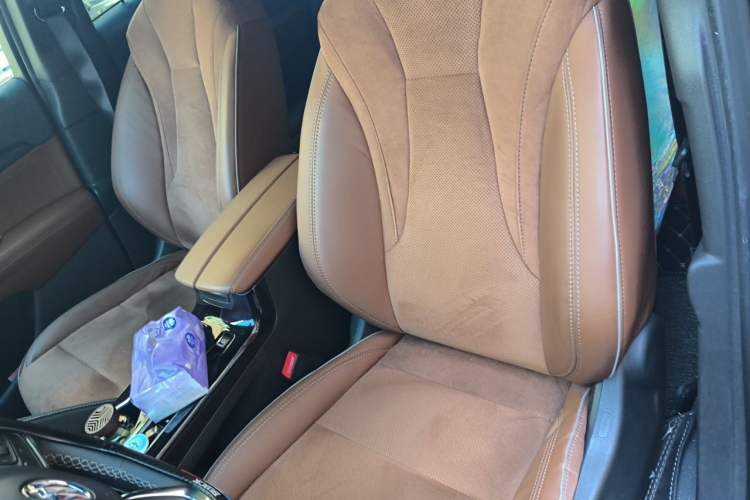 Used Buick Envision 2020 Encore S 652T Two-Wheel Drive Luxury Model Left Front Seat