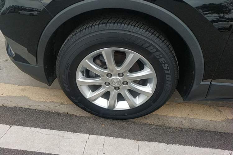 Used Buick Envision 2020 20T Two-Wheel Drive Elite Version Left Front Wheel Hub