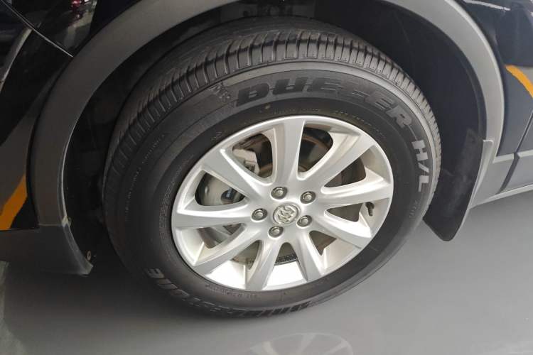 Used Buick Envision 2020 20T Two-Wheel Drive Leading Version Left Front Wheel Hub