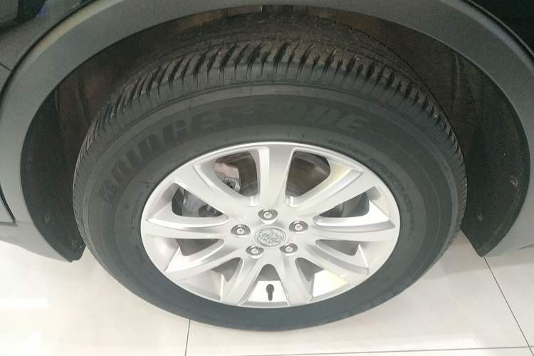 Used Buick Envision 2020 20T Two-Wheel Drive Luxury Model Left Front Wheel Hub