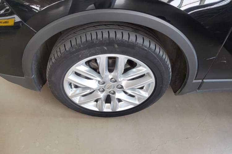 Used Buick Envision 2020 28T Four-Wheel Drive Elite Version Left Front Wheel Hub