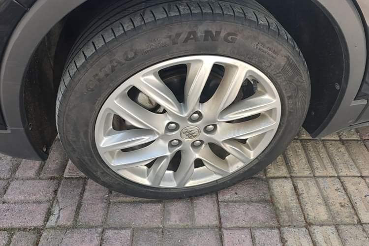 Used Buick Envision 2020 28T Four-Wheel Drive Elite Version Left Front Wheel Hub