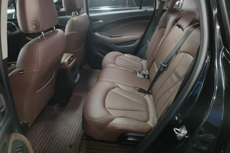 Used Buick Envision 2020 28T Four-Wheel Drive Elite Version Left Rear Seat