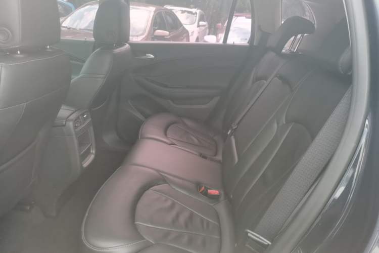 Used Buick Envision 2020 20T Two-Wheel Drive Elite Version Left Rear Seat