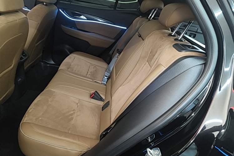 Used Buick Envision 2020 Encore S 652T Four-Wheel Drive Luxury Model Left Rear Seat