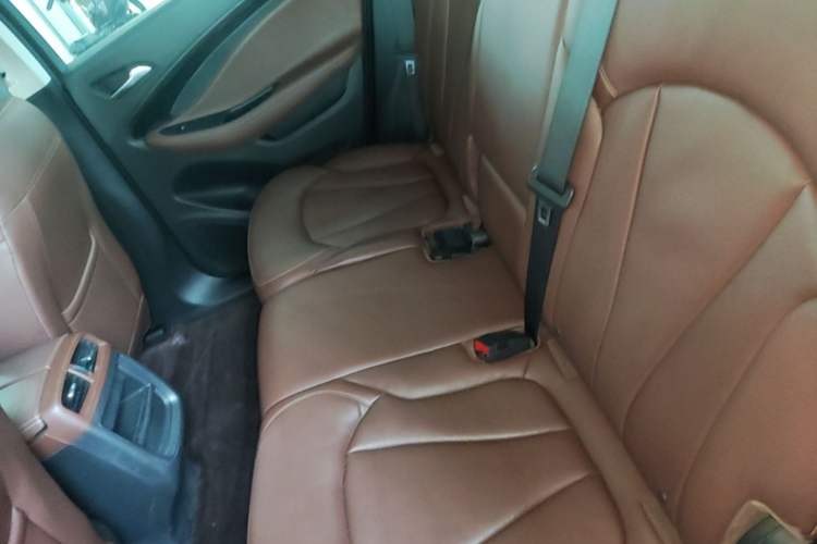 Used Buick Envision 2020 28T Four-Wheel Drive Elite Version Left Rear Seat
