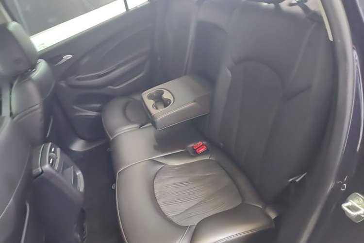 Used Buick Envision 2020 20T Two-Wheel Drive Leading Version Left Rear Seat