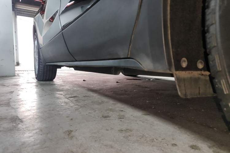 Used Buick Envision 2020 28T Four-Wheel Drive Elite Version Left Side Sill