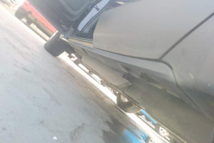 Used Buick Envision 2020 20T Two-Wheel Drive Elite Version Left Side Sill