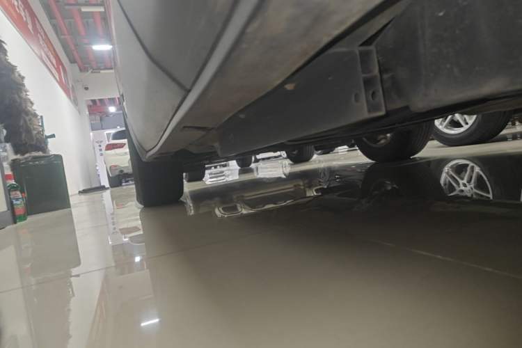 Used Buick Envision 2020 20T Two-Wheel Drive Elite Version Left Side Sill
