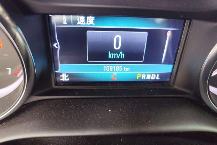Used Buick Envision 2020 28T Four-Wheel Drive Elite Version Odometer Close Up