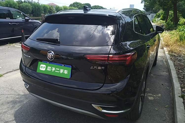 Used Buick Envision 2020 Encore S 652T Two-Wheel Drive Luxury Model Rear Right 45 Deg