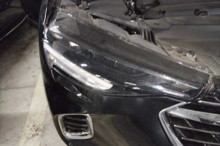 Used Buick Envision 2020 Encore S 652T Two-Wheel Drive Luxury Model Right Front Headlight