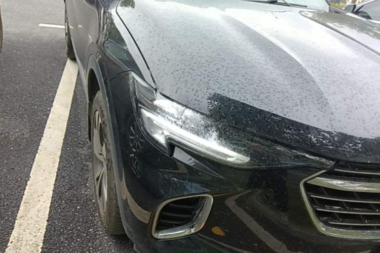 Used Buick Envision 2020 Encore S 652T Two-Wheel Drive Luxury Model Right Front Headlight