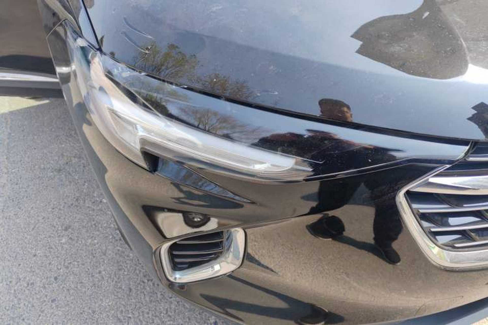 Used Buick Envision 2020 Encore S 652T Four-Wheel Drive Luxury Model Right Front Headlight