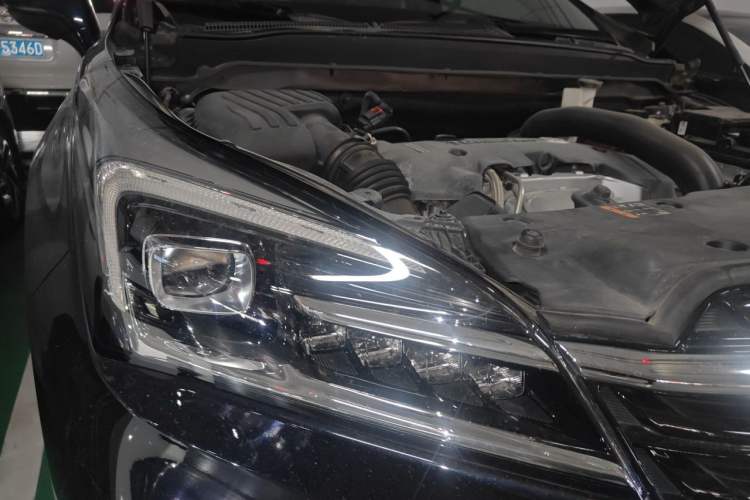 Used Buick Envision 2020 28T Four-Wheel Drive Elite Version Right Front Headlight
