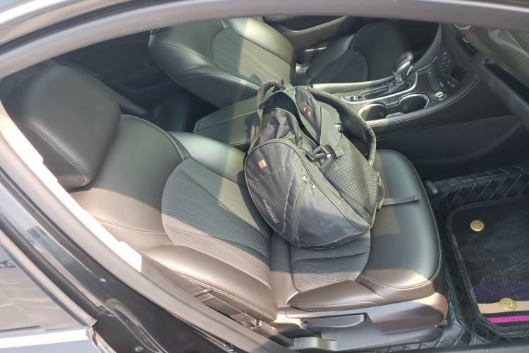 Used Buick Envision 2020 20T Two-Wheel Drive Leading Version Right Front Seat