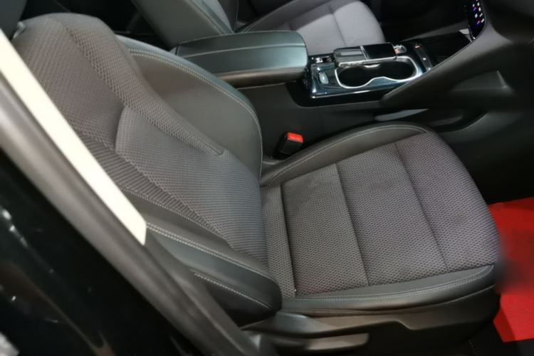 Used Buick Envision 2020 Encore S 652T Two-Wheel Drive Luxury Model Right Front Seat