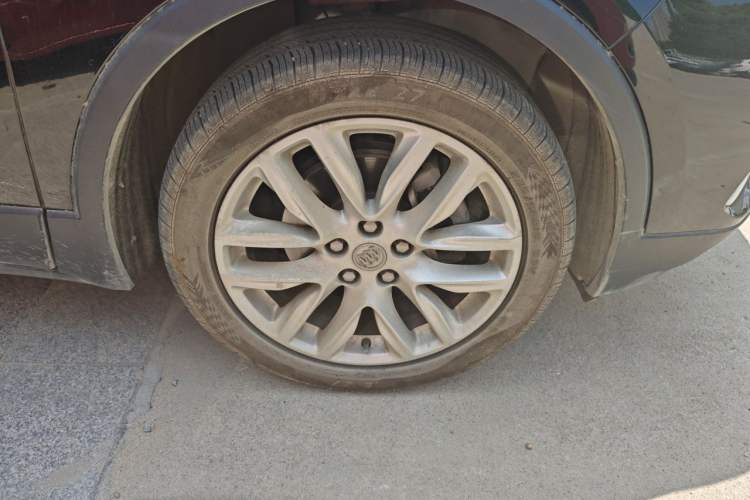 Used Buick Envision 2020 28T Four-Wheel Drive Elite Version Right Front Wheel Hub
