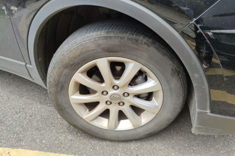 Used Buick Envision 2020 20T Two-Wheel Drive Elite Version Right Front Wheel Hub