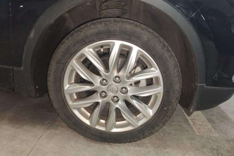 Used Buick Envision 2020 28T Four-Wheel Drive Elite Version Right Front Wheel Hub