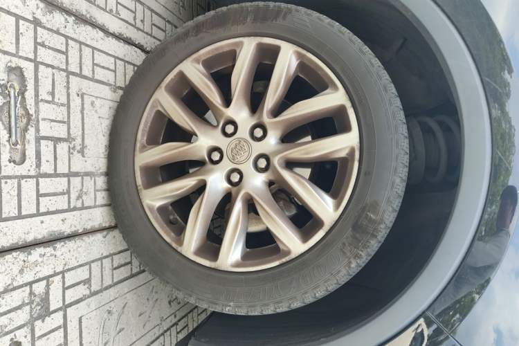 Used Buick Envision 2020 28T Four-Wheel Drive Elite Version Right Front Wheel Hub