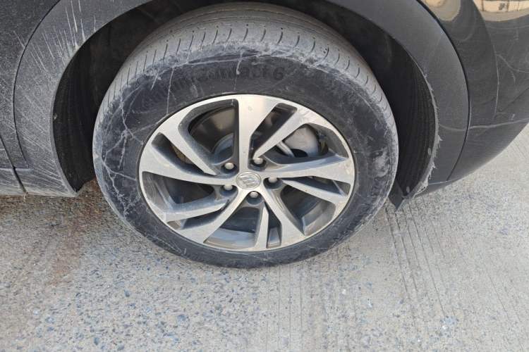 Used Buick Envision 2020 Onix S 652T Two-Wheel Drive Elite Model Right Front Wheel Hub