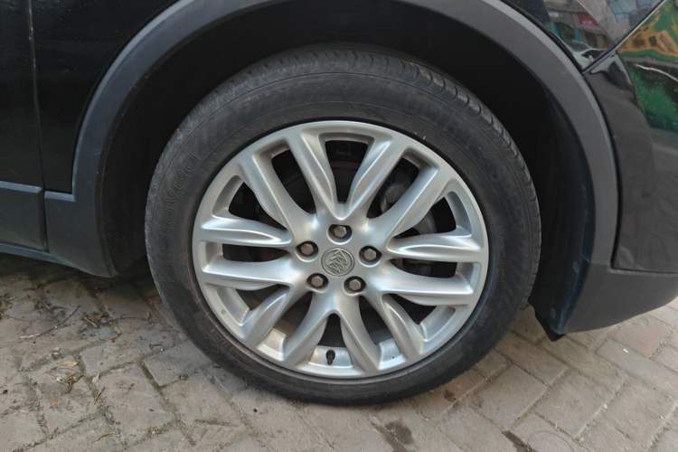 Used Buick Envision 2020 28T Four-Wheel Drive Elite Version Right Front Wheel Hub