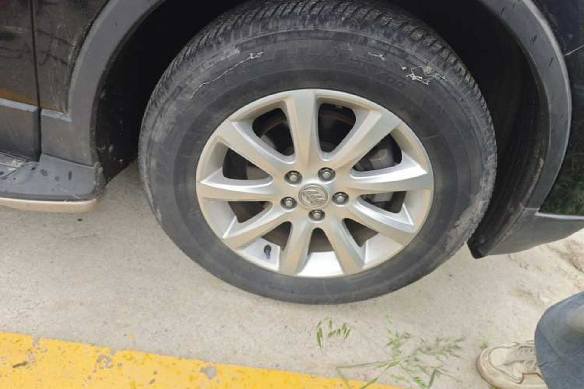 Used Buick Envision 2020 20T Two-Wheel Drive Luxury Model Right Front Wheel Hub