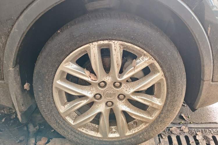 Used Buick Envision 2020 28T Four-Wheel Drive Elite Version Right Front Wheel Hub