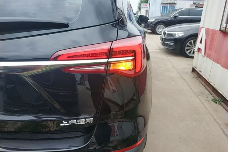 Used Buick Envision 2020 20T Two-Wheel Drive Elite Version Right Rear Taillight