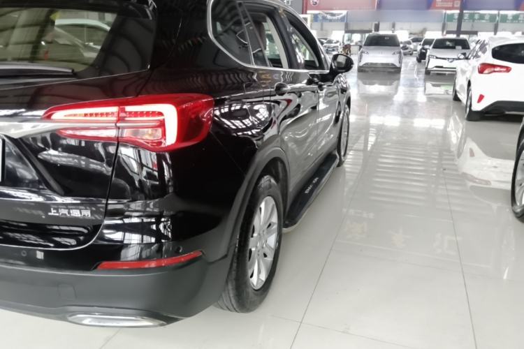 Used Buick Envision 2020 20T Two-Wheel Drive Luxury Model Right Rear Taillight