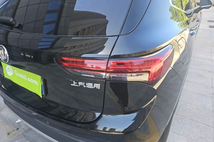 Used Buick Envision 2020 Onix S 652T Two-Wheel Drive Elite Model Right Rear Taillight