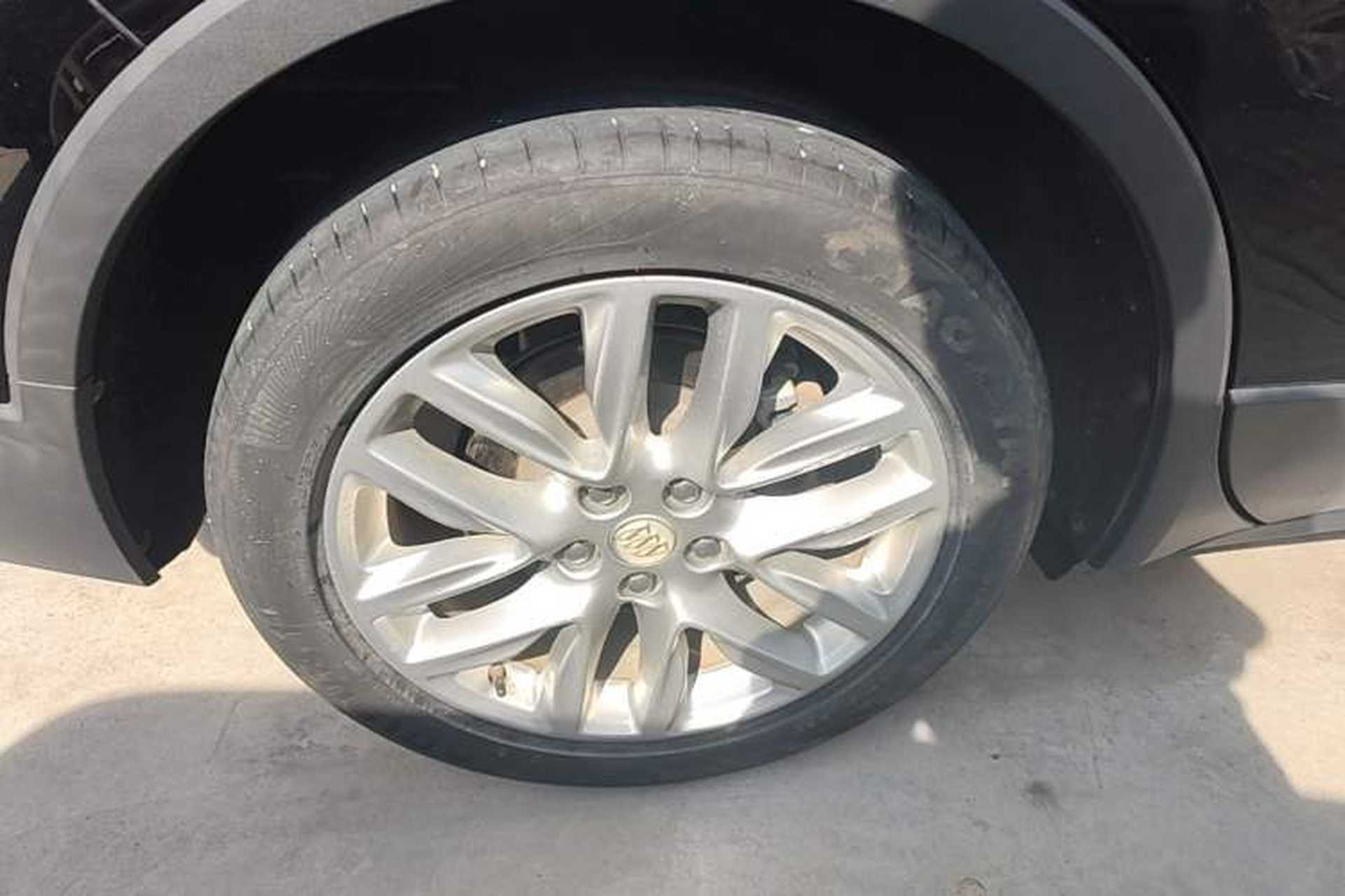 Used Buick Envision 2020 28T Four-Wheel Drive Elite Version Right Rear Wheel Hub