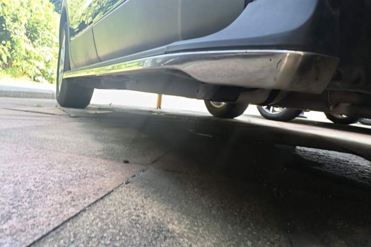 Used Buick Envision 2020 20T Two-Wheel Drive Leading Version Right Side Sill