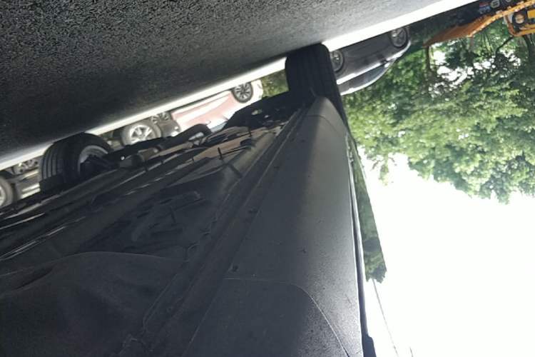 Used Buick Envision 2020 Onix S 652T Two-Wheel Drive Elite Model Right Side Sill