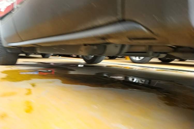 Used Buick Envision 2020 28T Four-Wheel Drive Elite Version Right Side Sill