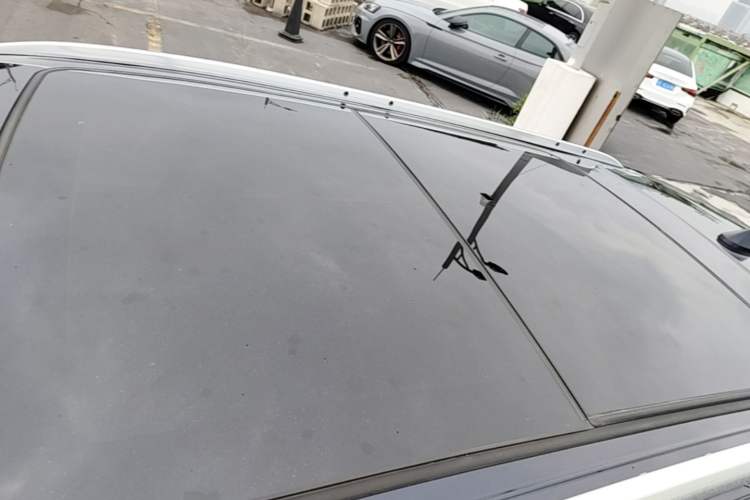 Used Buick Envision 2020 20T Two-Wheel Drive Elite Version Roof