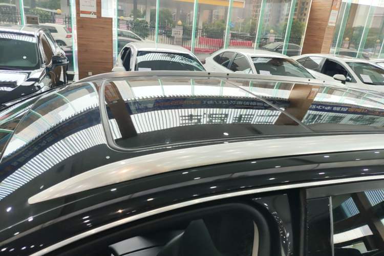 Used Buick Envision 2020 20T Two-Wheel Drive Elite Version Roof