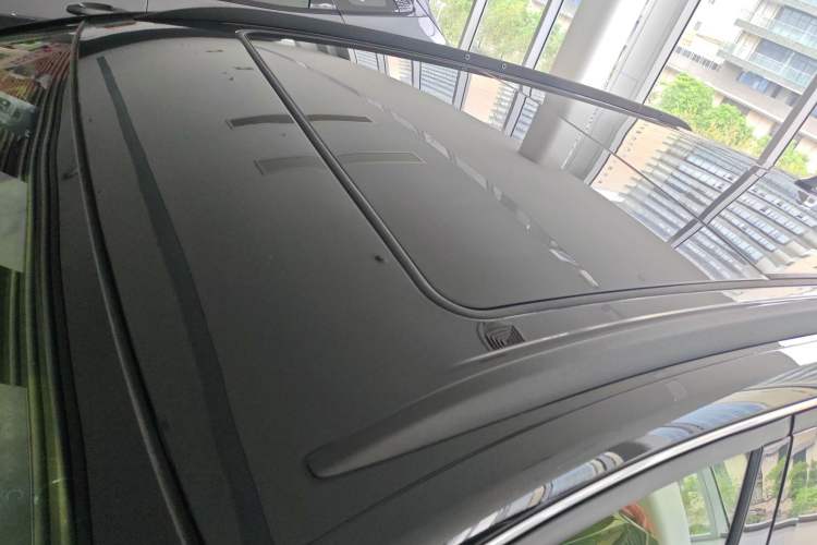 Used Buick Envision 2020 20T Two-Wheel Drive Leading Version Roof
