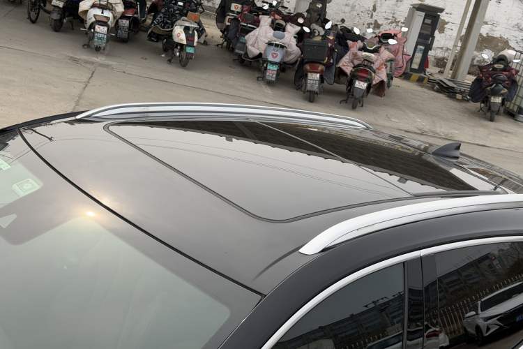 Used Buick Envision 2020 Encore S 652T Four-Wheel Drive Luxury Model Roof