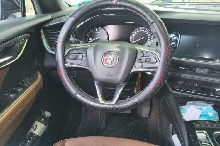 Used Buick Envision 2020 Encore S 652T Four-Wheel Drive Luxury Model Steering Wheel