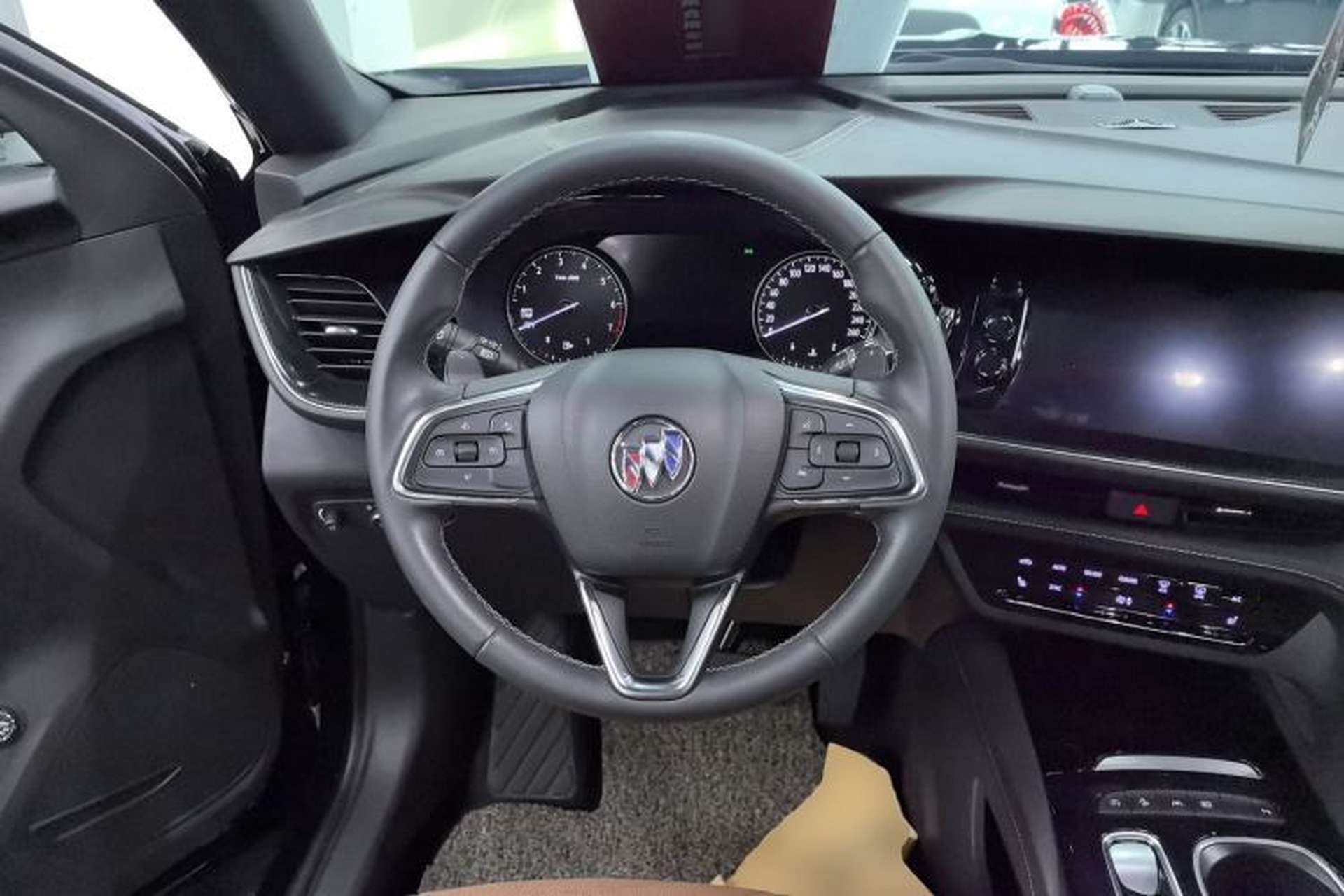 Used Buick Envision 2020 Encore S 652T Four-Wheel Drive Luxury Model Steering Wheel