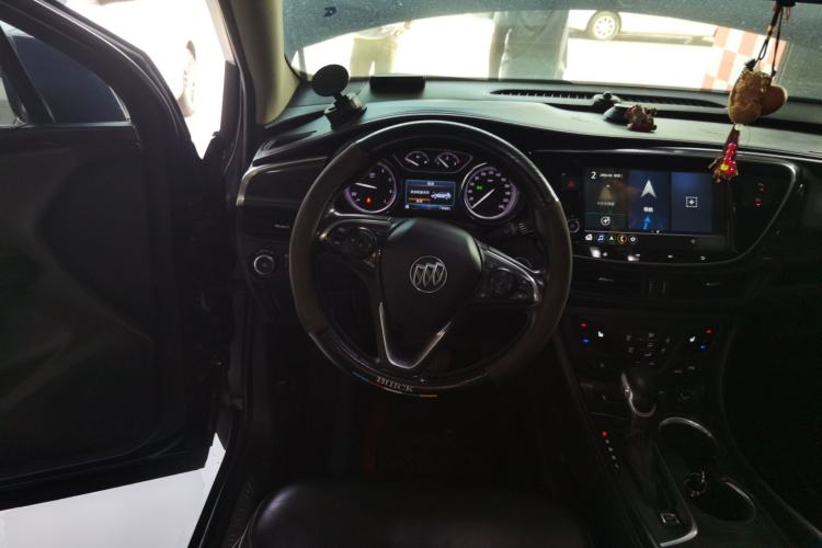 Used Buick Envision 2020 20T Two-Wheel Drive Elite Version Steering Wheel