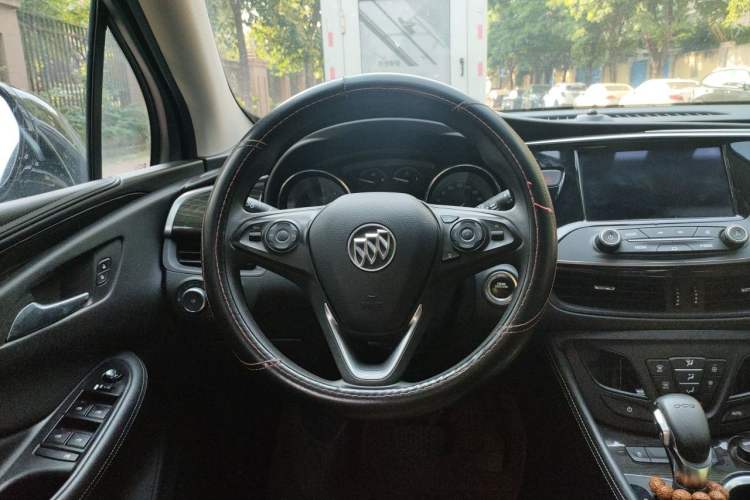Used Buick Envision 2020 20T Two-Wheel Drive Leading Version Steering Wheel