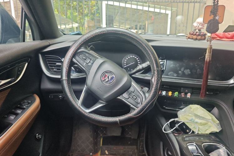 Used Buick Envision 2020 Encore S 652T Two-Wheel Drive Luxury Model Steering Wheel