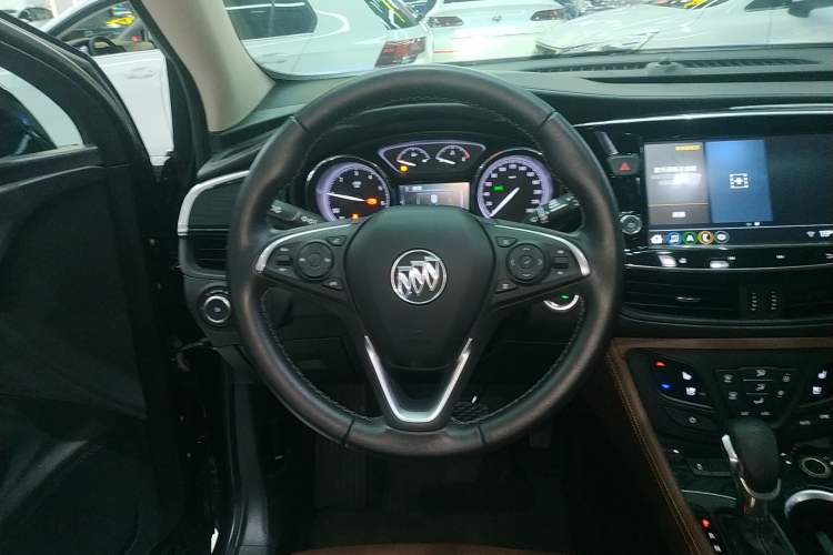 Used Buick Envision 2020 20T Two-Wheel Drive Luxury Model Steering Wheel