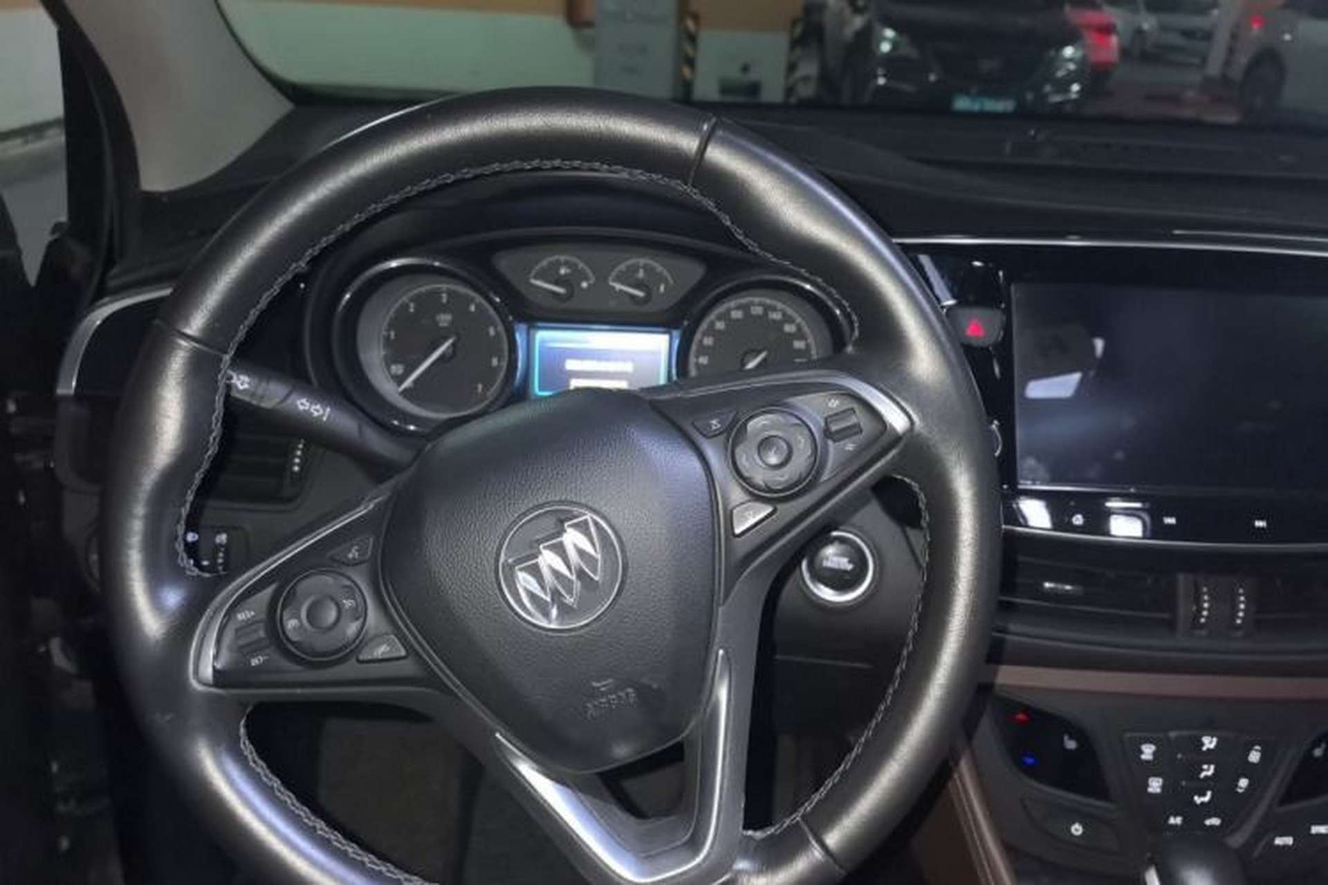 Used Buick Envision 2020 28T Four-Wheel Drive Elite Version Steering Wheel