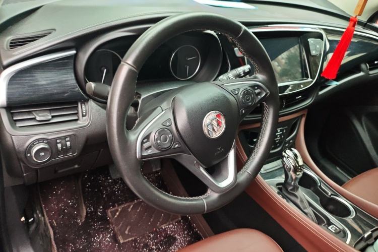 Used Buick Envision 2020 20T Two-Wheel Drive Luxury Model Steering Wheel