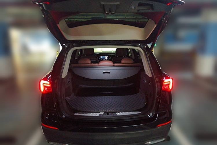 Used Buick Envision 2020 20T Two-Wheel Drive Luxury Model Trunk